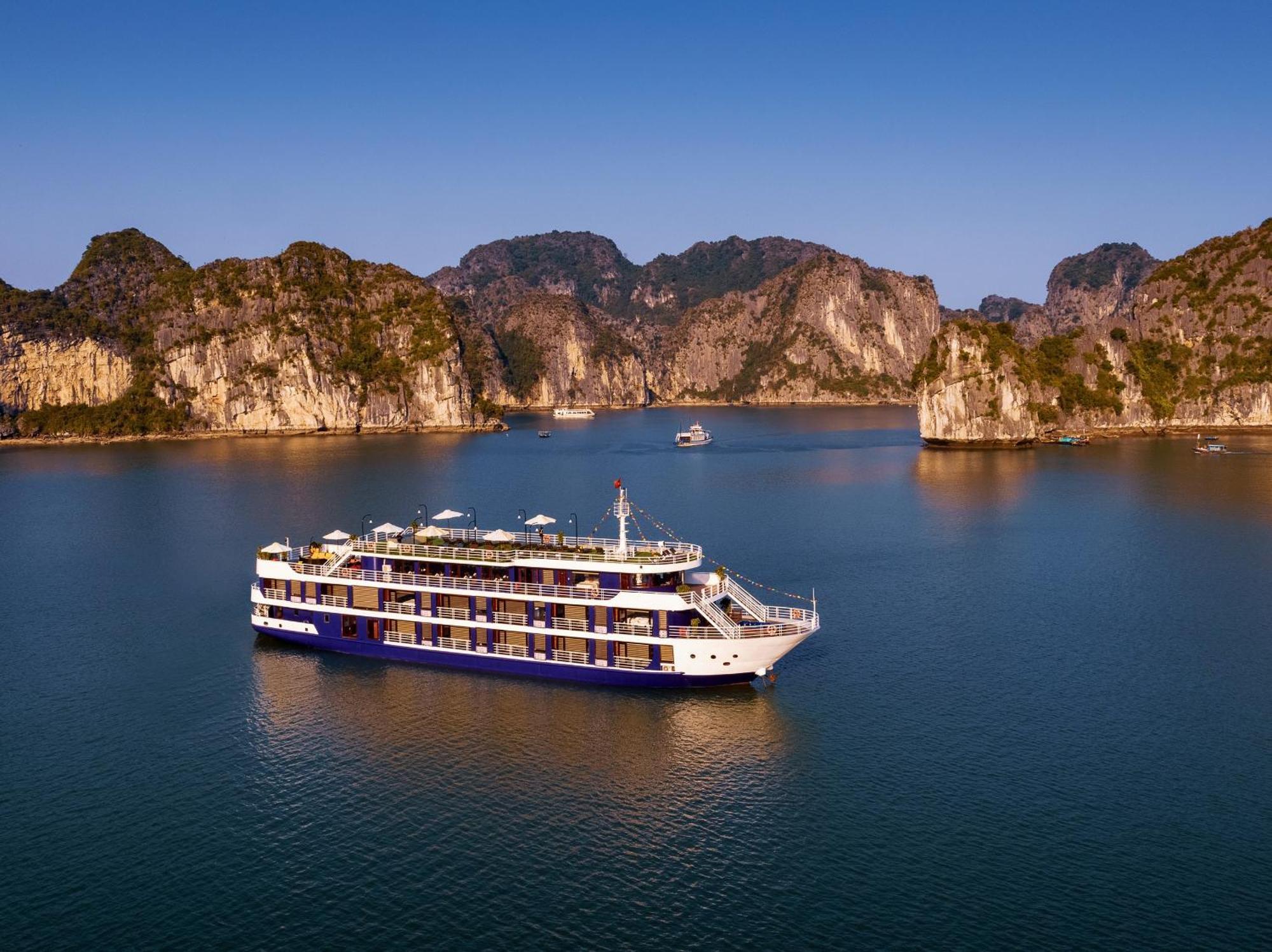 Hotel Halong Dragon Bay Cruise Hạ Long Exterior foto