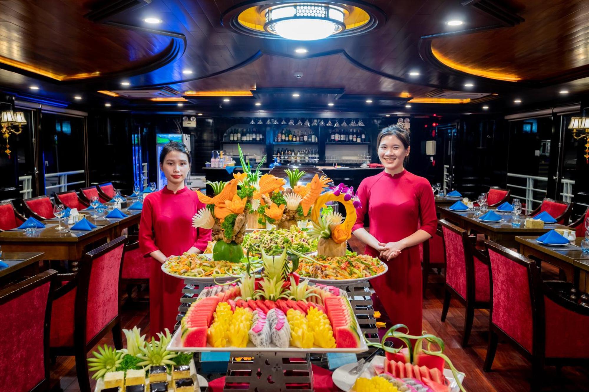 Hotel Halong Dragon Bay Cruise Hạ Long Exterior foto