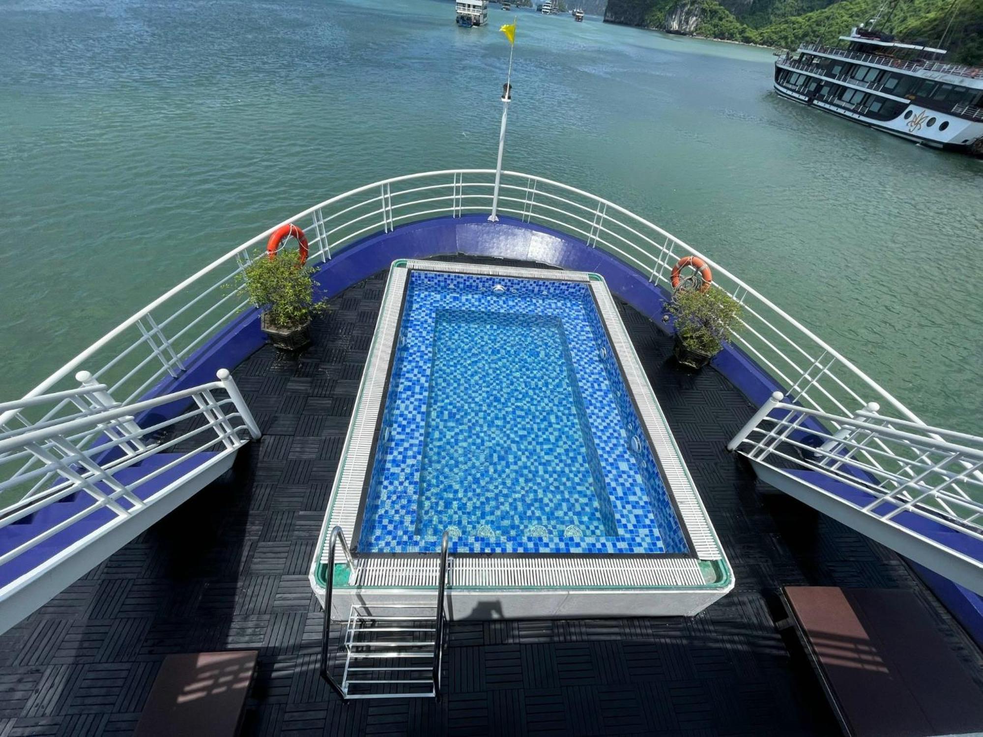 Hotel Halong Dragon Bay Cruise Hạ Long Exterior foto